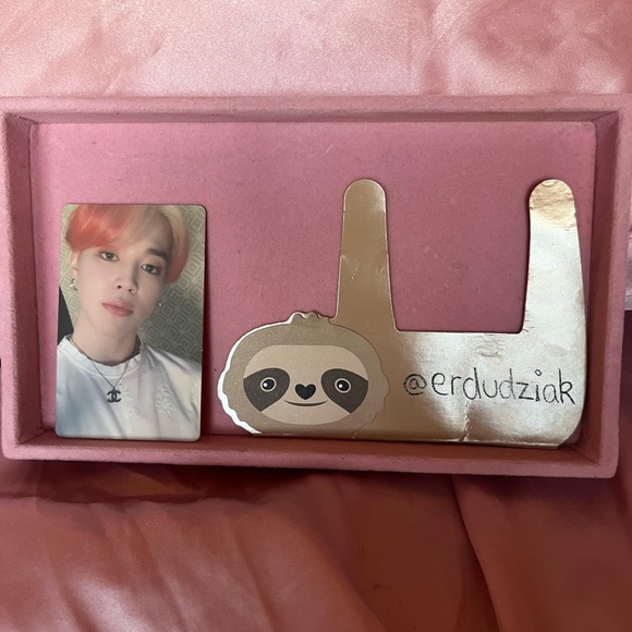 WTS $10
~ Jimin pc MOTS Persona ver. 3 - Picture 1 of 2